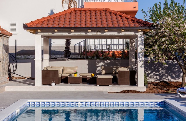 Villa avec piscine A5 (4 + 2)