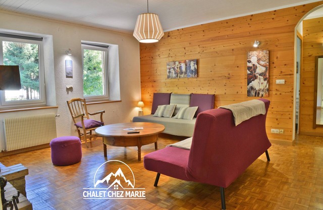 Appartement 5/6 pers 70 m² RDC du chalet Chez Marie, terrasse. 100 m ski bus.