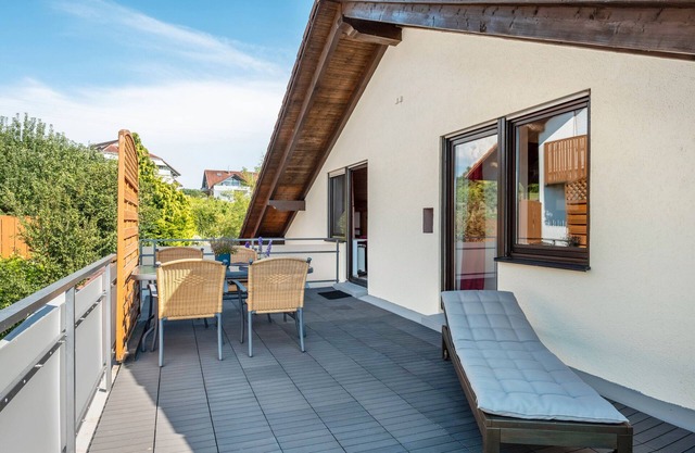 Apartment '6' with Mountain View, Shared Terrace and Wi-Fi