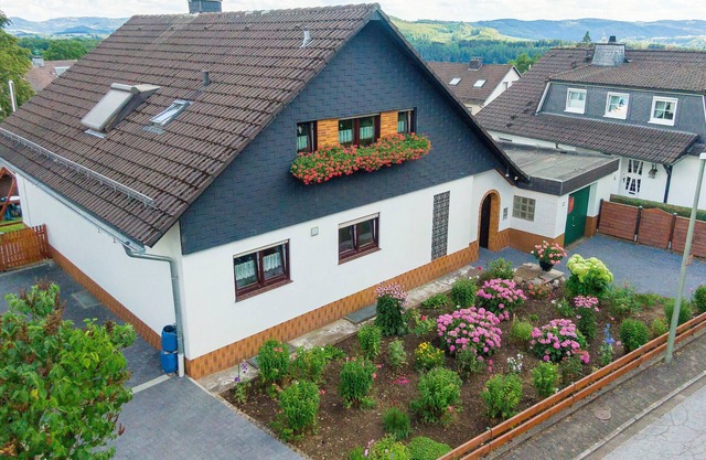 Appartement '65 Qm Ferienwohnung Im Sauerland' avec terrasse privée et Wi-Fi
