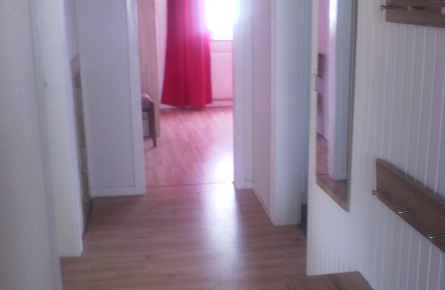 Appartement 75 m2 avec deux chambres et cuisine