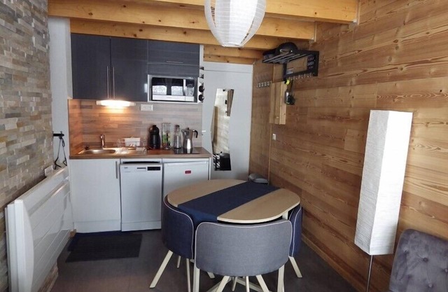APPARTEMENT ALPE D'HUEZ QUARTIER DE L'ECLOSE