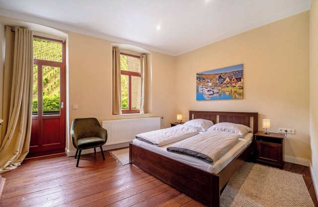 Appartement 'Alte Stadtvilla Am Weinberg 3' avec jardin partagé, balcon et Wi-Fi