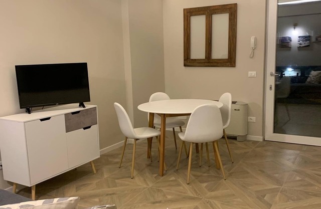 Apartment 'Appartamento Magnolia 2' with Shared Garden, Wi-Fi and Air Conditioning