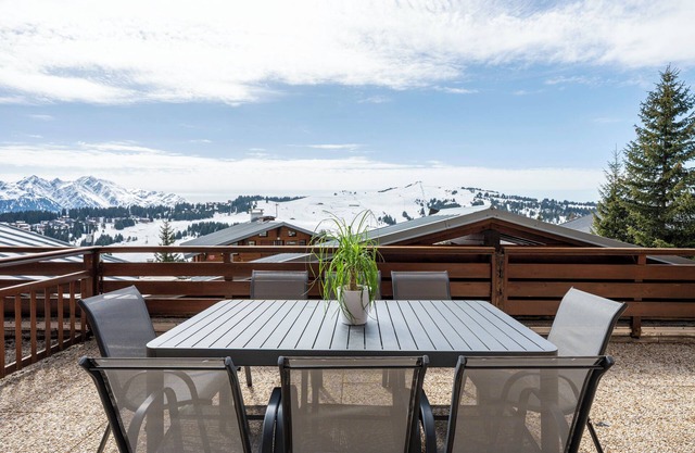 Appartement 'Appartement 4' avec vue sur montagne et terrasse privée