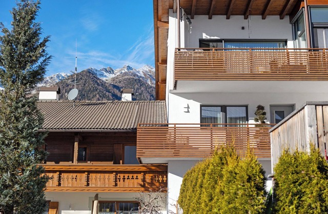 Appartement 'Fischnaller Vals' avec vue sur la montagne, terrasse partagée et Wi-Fi