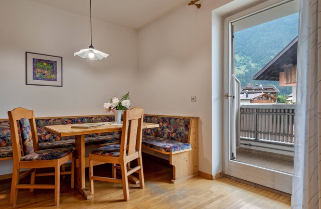 Appartement 'Appartment 2' avec vue sur les montagnes, jardin partagé et Wi-Fi