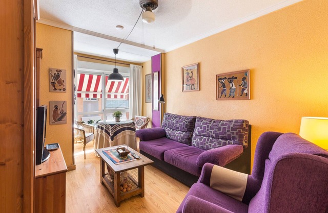 Appartement 'Arrabal San Benito I' avec terrasse privée, Wi-Fi et climatisation