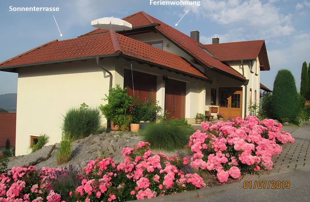 Apartment 'Bodenseeblick' with Lake View, Private Terrace and Wi-Fi