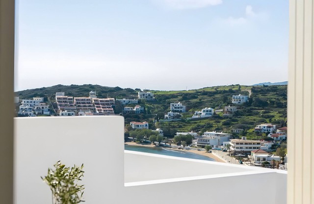 Appartement "Batsi View House" avec vue sur la mer, Wi-Fi et climatisation