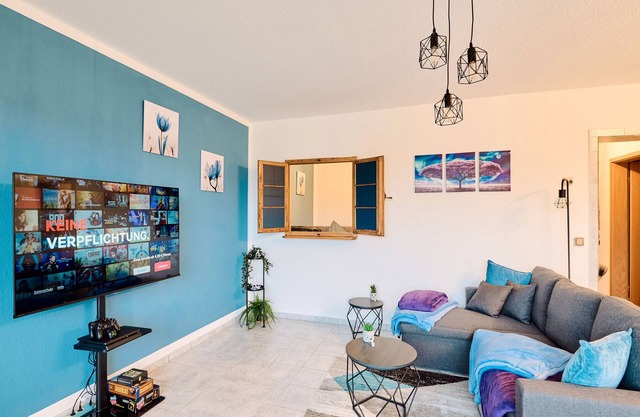Appartement 'Blue Design - Quiet - Workplace' avec balcon et Wi-Fi