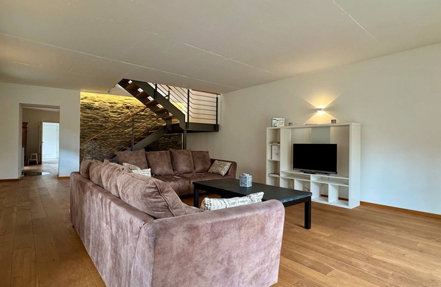 Appartement "Brunnenhaus" avec terrasse privée, jardin privé et Wi-Fi