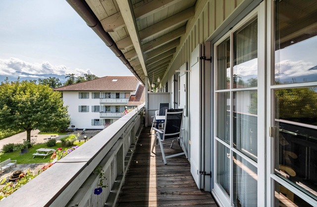 Apartment 'Brünnstein- Nr 61' with Mountain View, Shared Pool and Sauna