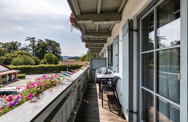 Apartment 'Brünnstein- Nr 27' with Mountain View, Shared Pool and Sauna