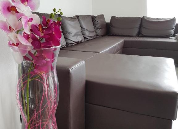 Apartment by Janzen