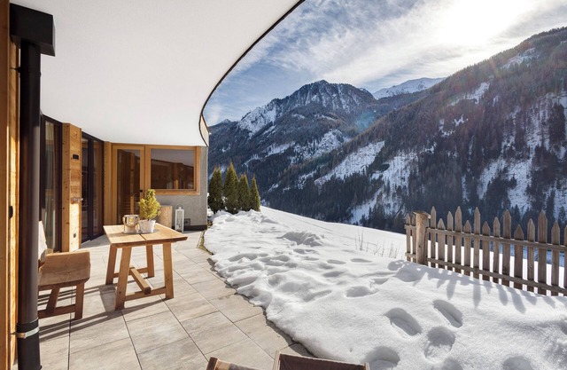 Appartement "Chalet-Suite Wald" avec vue sur les montagnes, terrasse privée et Wi-Fi