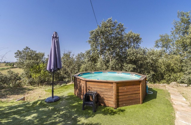 Appartement 'Cal Viudet Nou' avec vue montagne, piscine privée et Wi-Fi