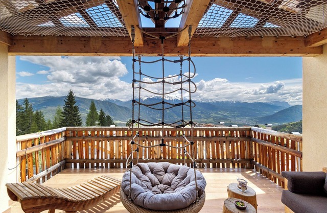 Appartement "Carpe Diem" avec vue sur les montagnes, terrasse privée et Wi-Fi