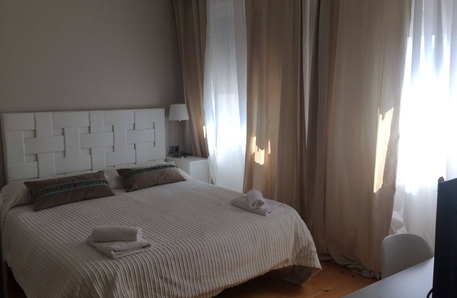 Appartement "Castellterçol" avec vue sur les montagnes, terrasse privée et Wi-Fi