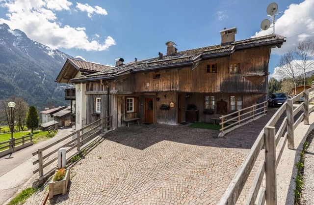 Appartement "Ciasa Sommavilla Calendula" avec vue sur les montagnes, jardin partagé et Wi-Fi