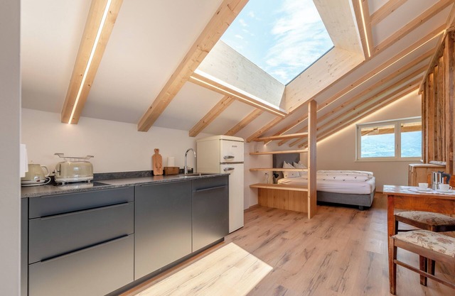 Appartement 'Das Hubertus Suite Hubertus' avec vue sur la montagne, Wi-Fi et climatisation
