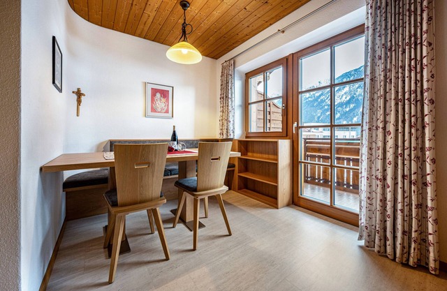 Appartement "Duregger App Sonnenschein" avec vue sur les montagnes, jardin & Wi-Fi