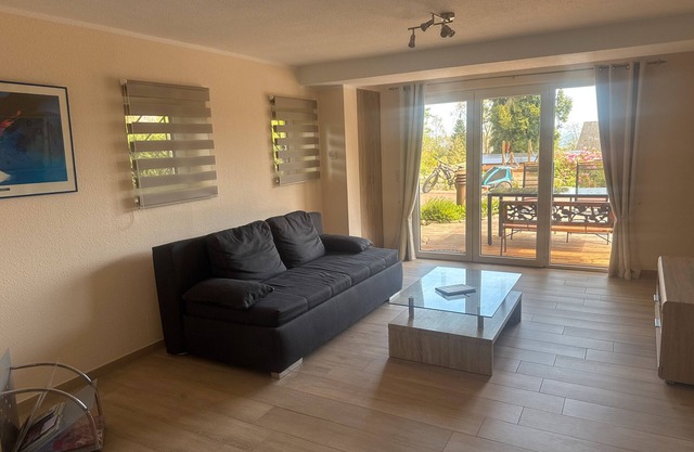 Appartement Eckernförde avec vue sur la mer, jardin et Wi-Fi.