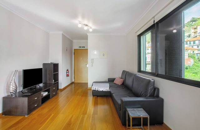 Appartement "Eden" avec vue sur les montagnes, balcon et Wi-Fi