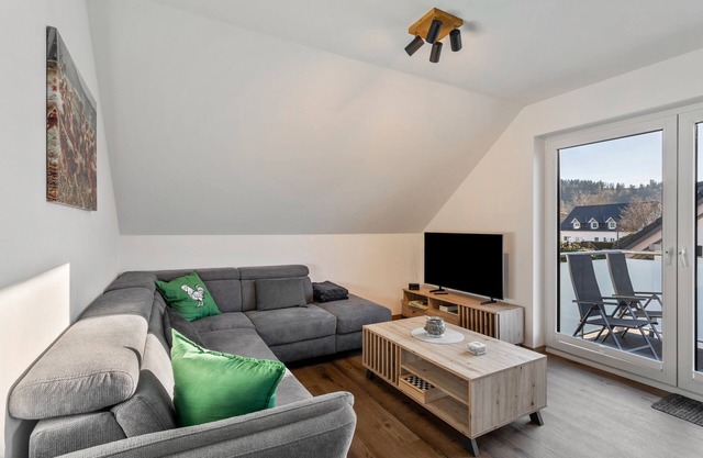 Appartement "Eierschale" avec vue sur les montagnes, balcon et Wi-Fi