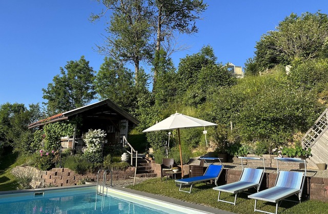 Apartment 'Elfi' with Shared Garden, Balcony and Wi-Fi