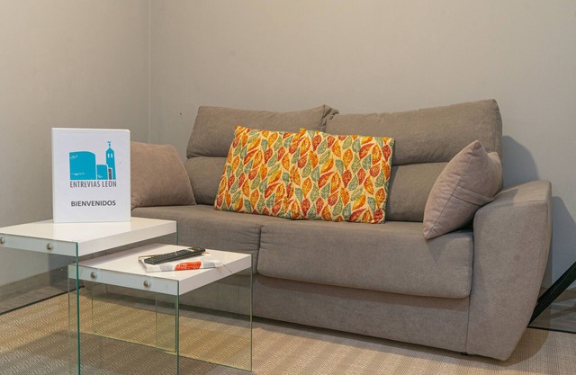 Appartement 'Entrevías Lodging' avec balcon et Wi-Fi