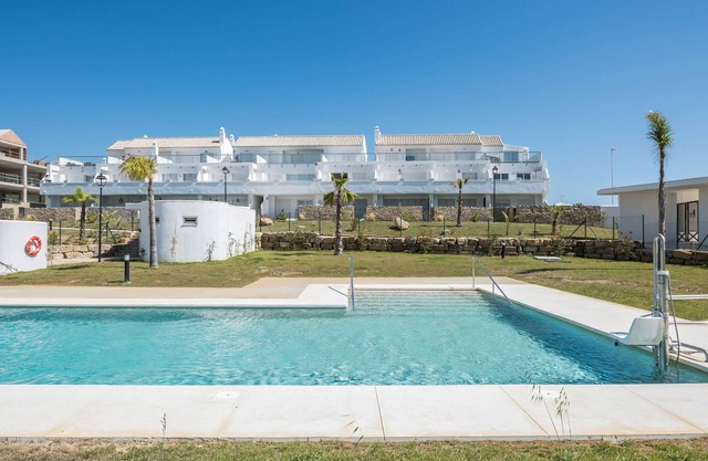 Appartement 'Apartamento Poniente' avec vue sur la mer, Wi-Fi et climatisation