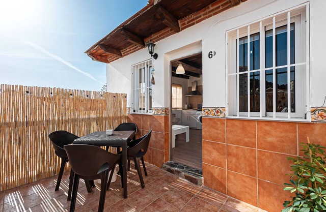 Appartement 'Estrella De Mar' avec terrasse privée et climatisation