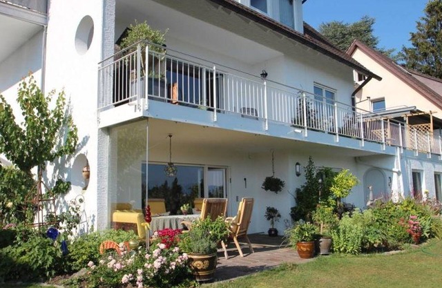 Apartment 'Ferienwohnung Haus Amann' with Private Terrace, Shared Garden and Wi-Fi