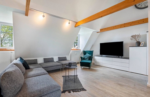 Appartement "Fehrsland 2" avec jardin privé et Wi-Fi