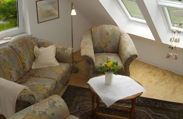 Appartement 'Fennas Ferienwohnungen - Hanne' avec vue sur le lac, balcon et Wi-Fi