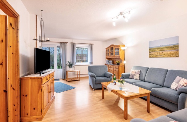 Appartement 'Fereinhof Paulsen - Lachmöwe' avec terrasse privée, jardin partagé et Wi-Fi