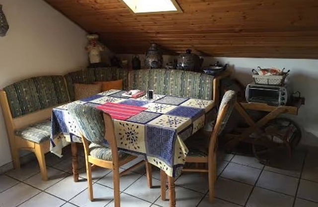 Appartement 'Ferienwohnung Meuer' avec balcon et Wi-Fi