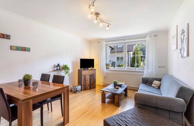 Appartement 'Ferienwohnung Heini' avec terrasse privée, jardin partagé et Wi-Fi