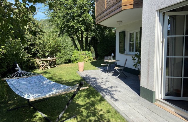 Appartement 'Ferienwohnung Taunusglück' avec terrasse privée, jardin privé et Wi-Fi