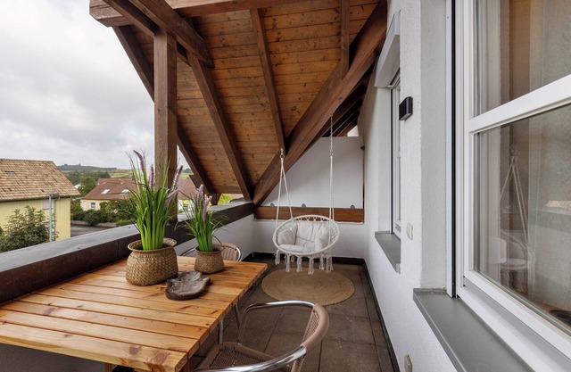 Appartement 'Ferienwohnung Holzapfel' avec balcon et Wi-Fi