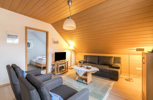 Appartement 'Ferienwohnung Frischauf' avec terrasse privée, jardin privé et Wi-Fi