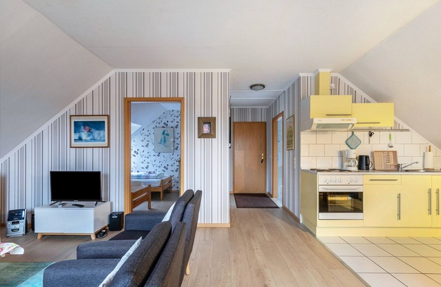 Apartment 'Ferienwohnung Frischauf 2' with Shared Terrace, Shared Garden and Wi-Fi