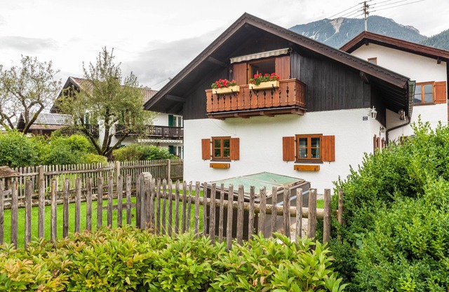 Appartement 'Ferienwohnung Reschberg' avec vue sur les montagnes, balcon et Wi-Fi