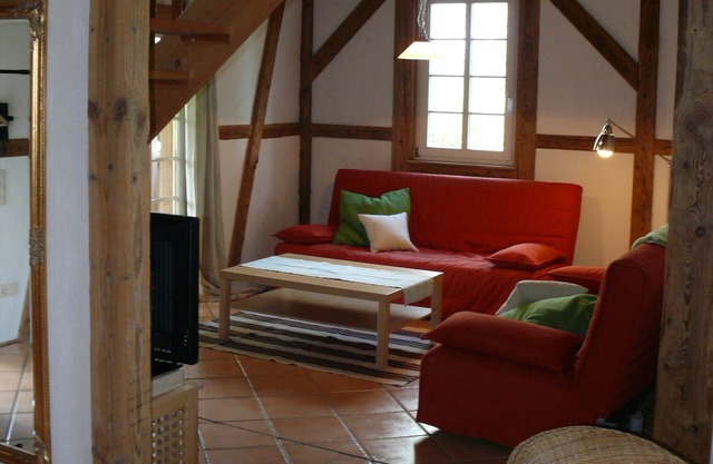 Apartment 'Ferienwohnung Bretterschlupf' with Shared Garden, Balcony and Wi-Fi