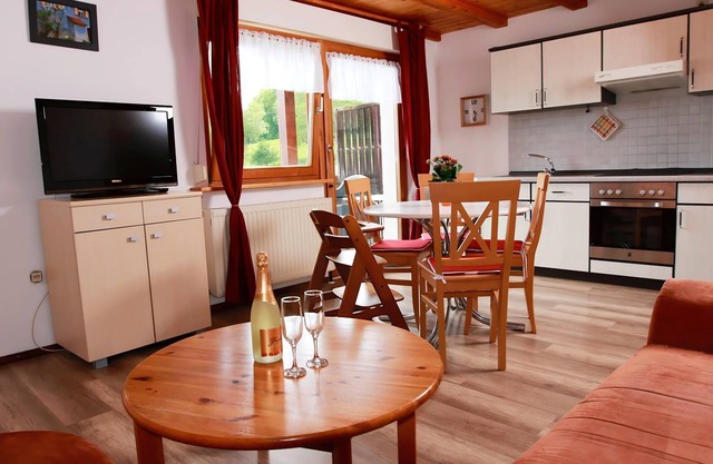 Appartement 'Ferienwohnung 2, 60 Qm' avec jardin partagé, balcon et Wi-Fi