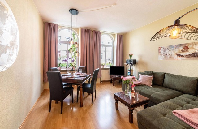 Appartement 'Ferienwohnung 'rostocker 7'' avec balcon et Wi-Fi