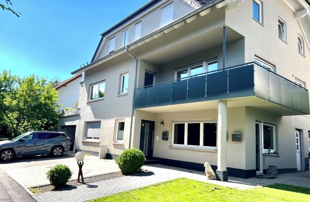 Appartement "Fewo Alex" avec terrasse privée, balcon et Wi-Fi