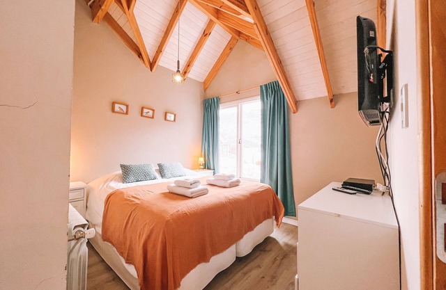 Appartement pour 2 personnes, moderne, très lumineux, étage