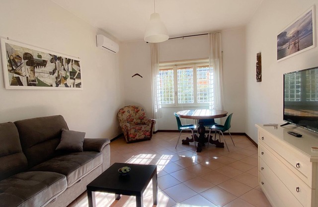 Apartment for 4 in via Tiburtina, Wi-Fi, A / C